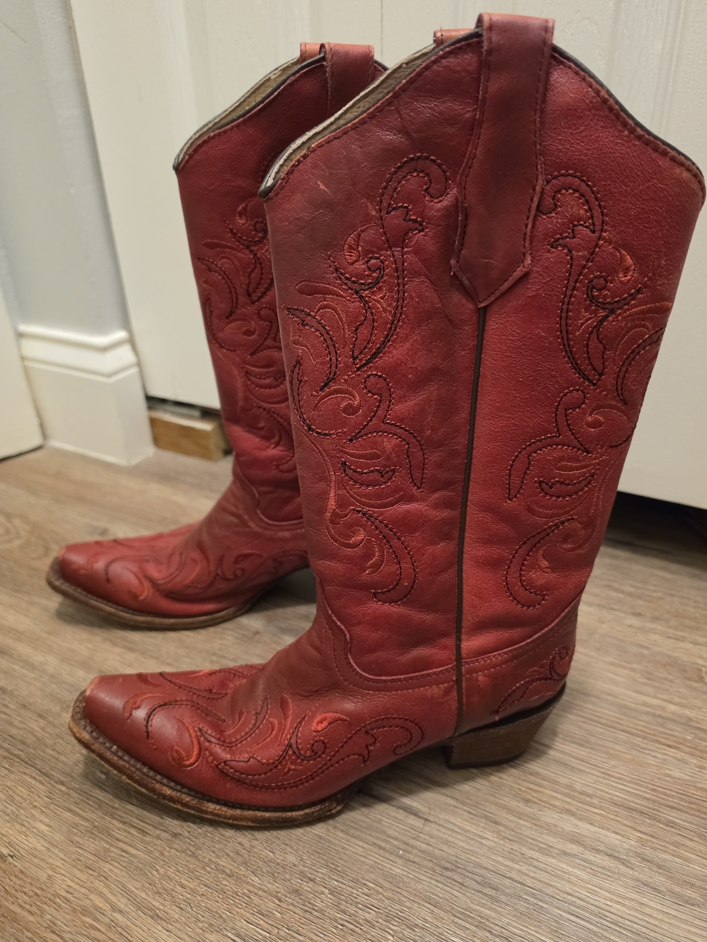 Circle G Red Western Embroidered Leather Boots